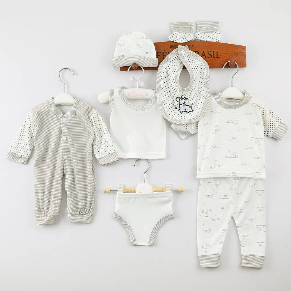 8 Piece Newborn Bundle Set